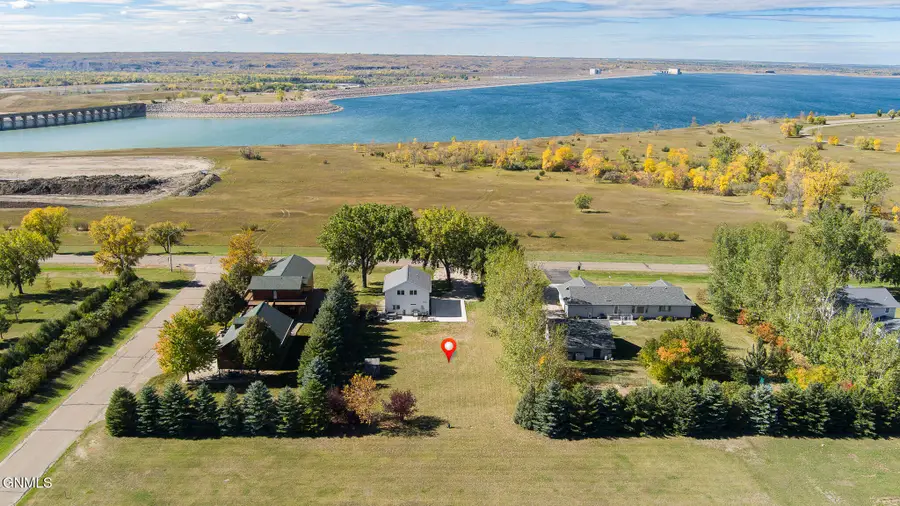409 Missouri Drive W, Riverdale, ND 58565 - #2