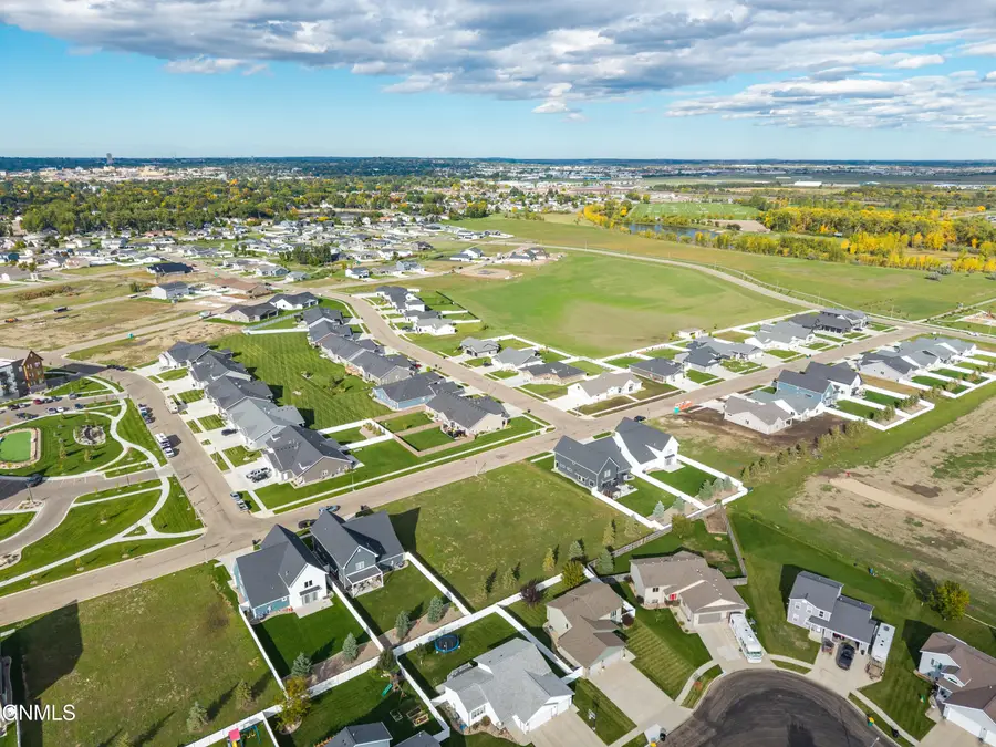 303 Lennox Drive, Bismarck, ND 58504 - #2