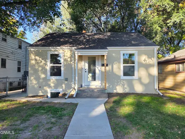 420 13th Street N, Bismarck, ND 58501