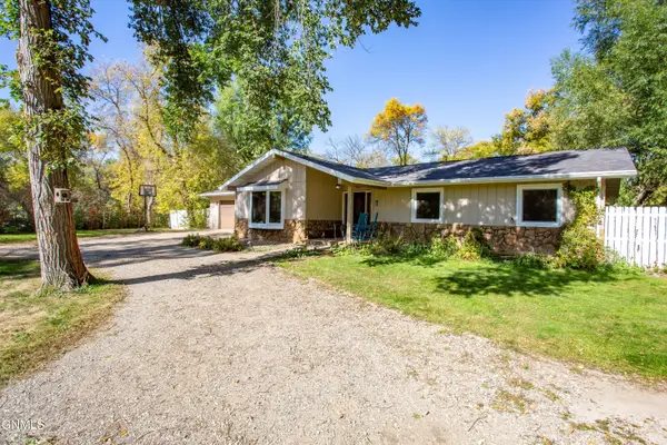 9116 Briardale Drive, Bismarck, ND 58504
