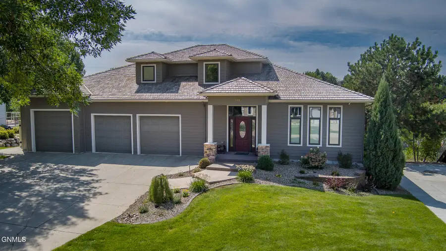 3100 Morgan Circle, Bismarck, ND 58503 - #2