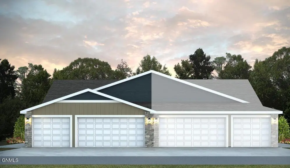 2912 Clear Creek Loop Se, Mandan, ND 58554 - #1