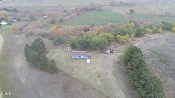 1965 County Road 137, Mandan, ND 58554