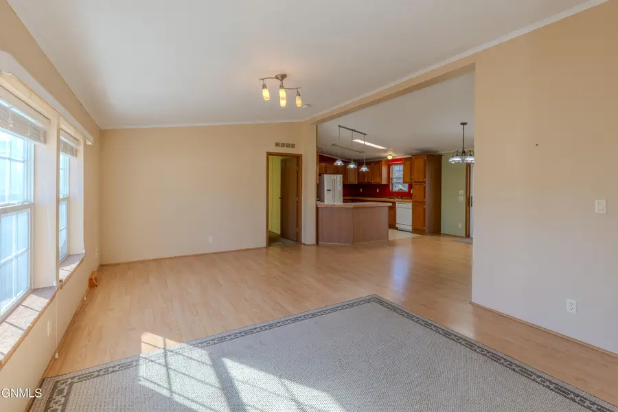 3832 Avondale Drive, Bismarck, ND 58503 - #3