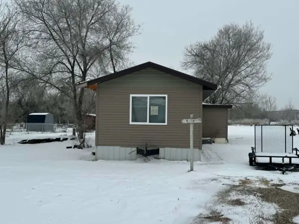 7950 Hwy 2 Lot 114 E, Minot, ND 58701
