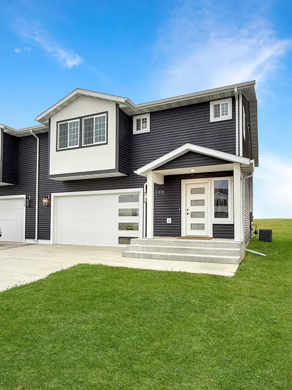 3308 23rd Avenue NW, Minot, ND 58703