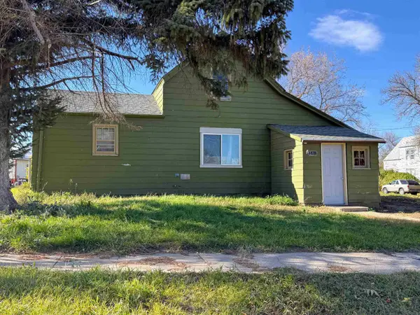581 N Main St, Ryder, ND 58779