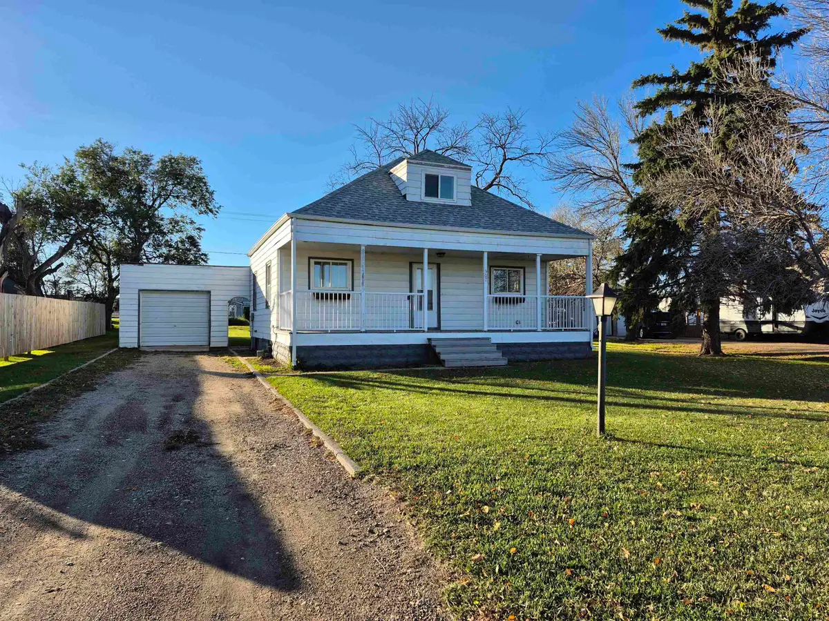 307 3RD AVE N, Glenburn, ND 58740 - Image #1