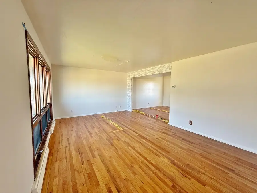 507 CENTENNIAL DR, Glenburn, ND 58740-7250 - Image #2