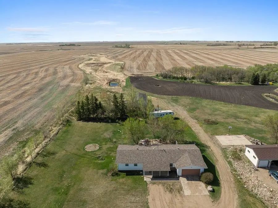 3574 91st St NW, Mohall, ND 58761 - Image #2