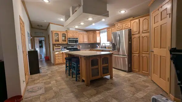 379 Broadway St., Palermo, ND 58769