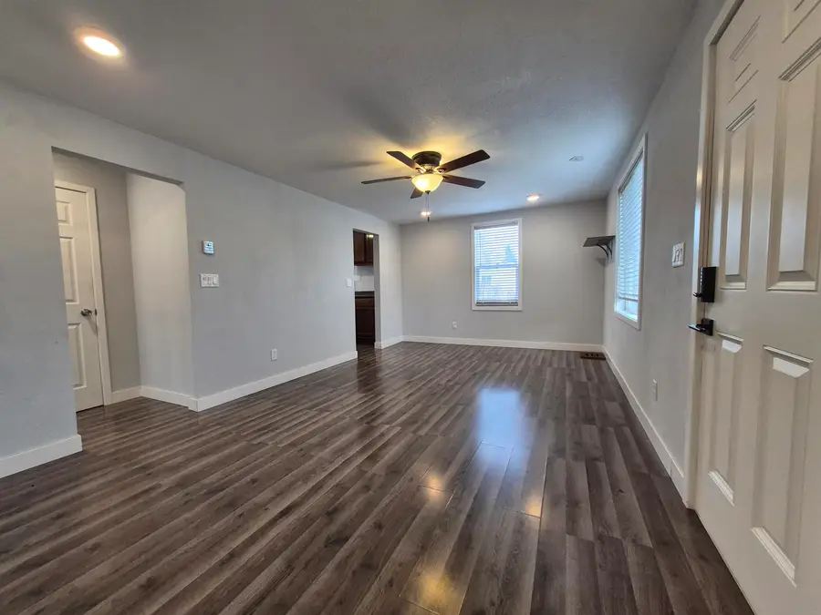 116 1ST AVE NE, Surrey, ND 58785 - Image #2