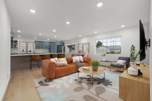 1015 15 1/2 Ave SW, Minot, ND 58701