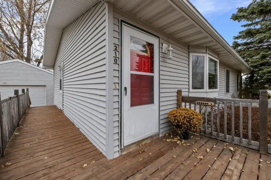 210 1st Ave NE, Surrey, ND 58785 - Image #3