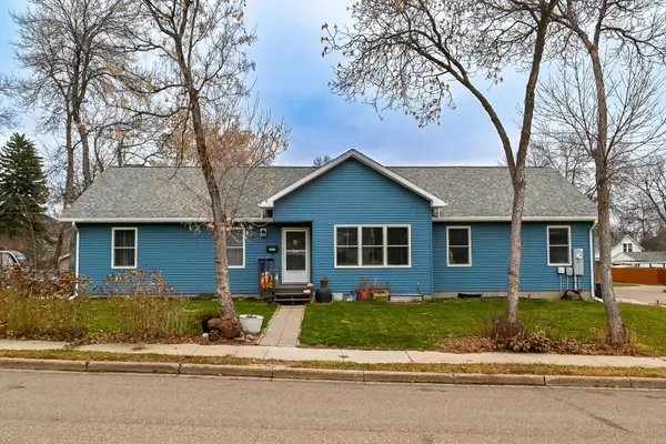 1714 University Drive, Minot, ND 58703