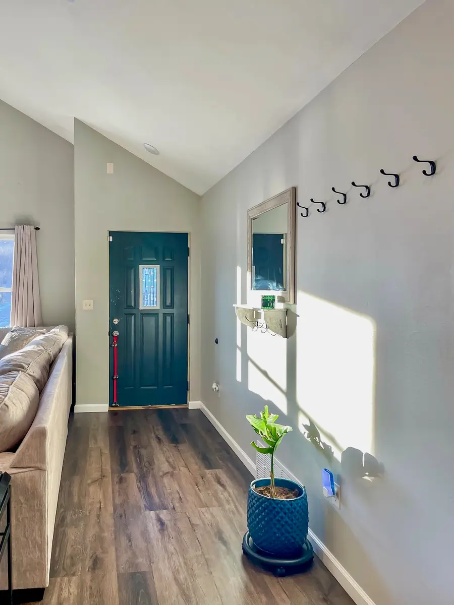 1714 University Avenue W, Minot, ND 58703 - #3