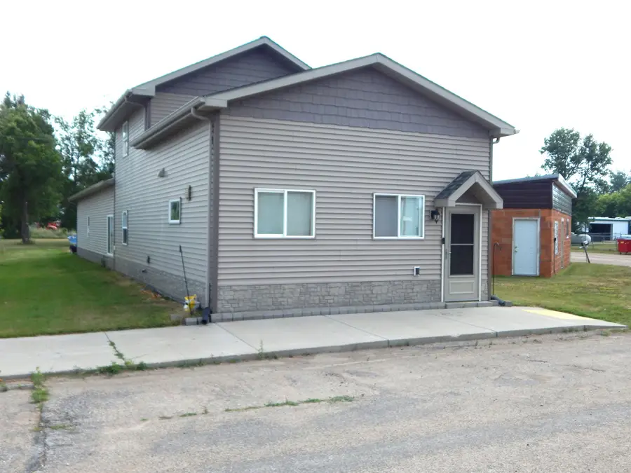 105 MAIN ST W, Deering, ND 58731 - Image #2