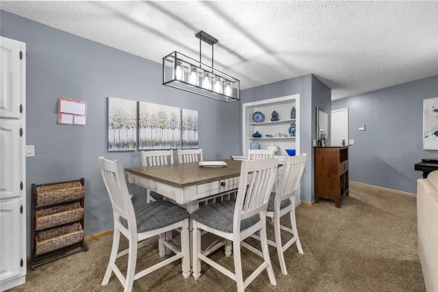 924 28th Ave #303 SW, Minot, ND 58701 - Image #3