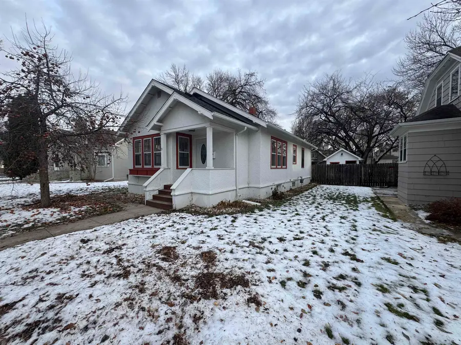 9 Shirley CT, Minot, ND 58703 - Image #3