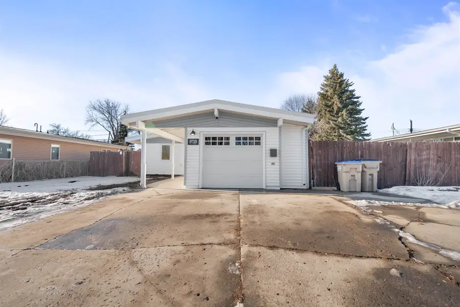 108 24th ST SW, Minot, ND 58701 - Image #2