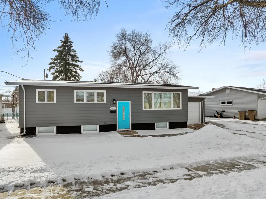 2017 1st Ave SW SW, Minot, ND 58701 - Image #3