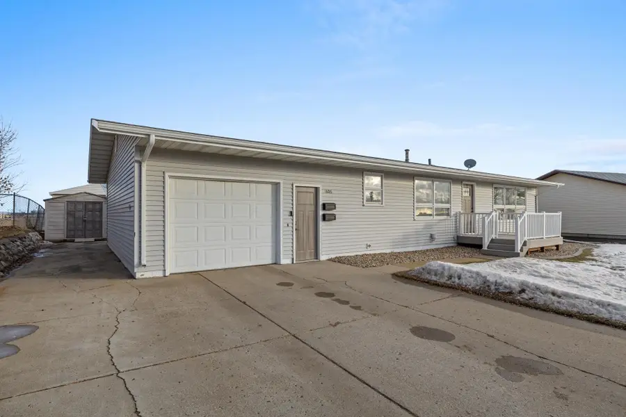 1606 6TH ST NW, Minot, ND 58703 - Image #2
