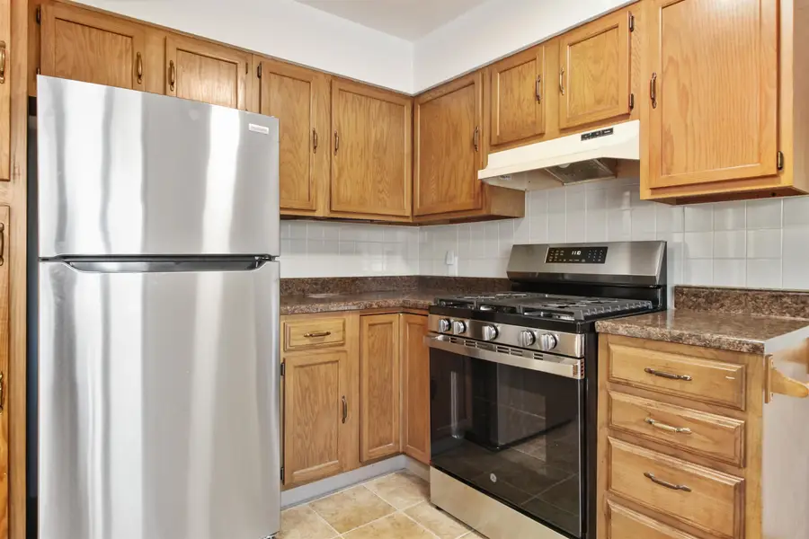 804 14 1/2 Ave SW, Minot, ND 58701 - Image #2