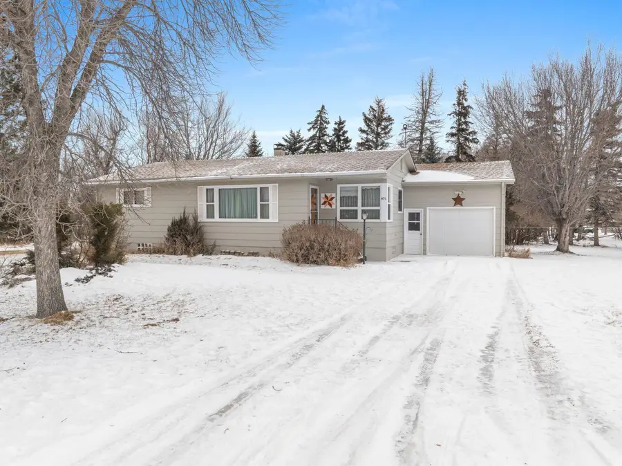 951 MAIN ST W, Lansford, ND 58750 - #2