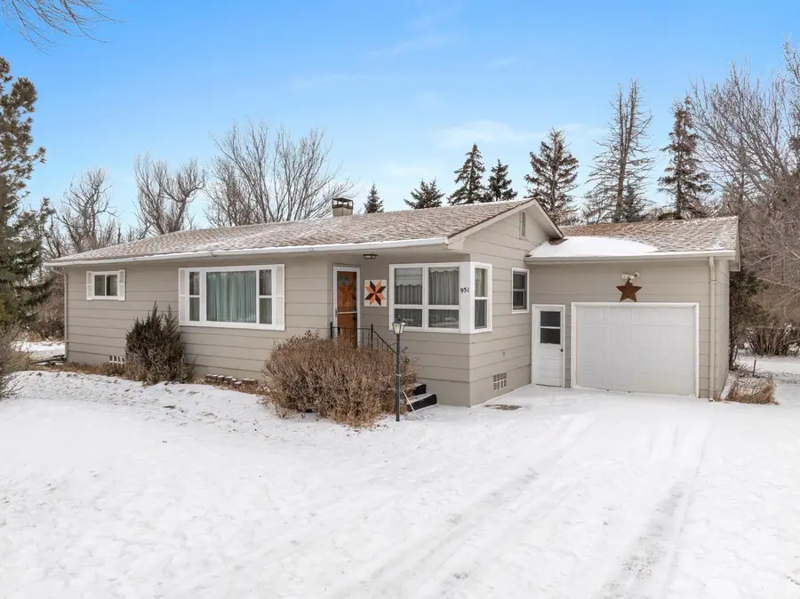 951 MAIN ST W, Lansford, ND 58750 - #3