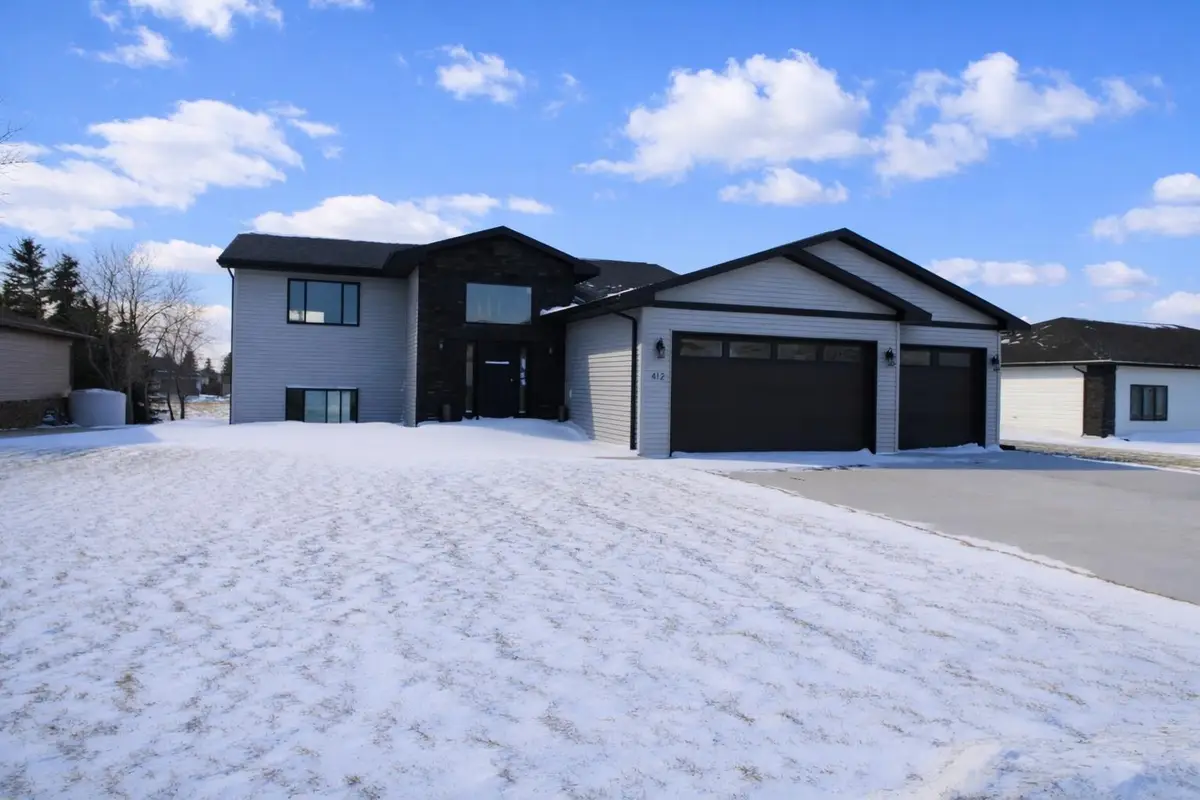 412 SW 6th Ave, Surrey, ND 58785 - Image #1