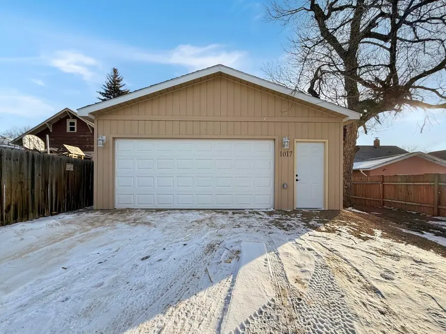 1017 2nd St. NE, Minot, ND 58703 - Image #3