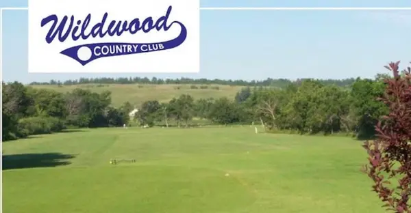 8401 W County Rd 15, Burlington, ND 58722