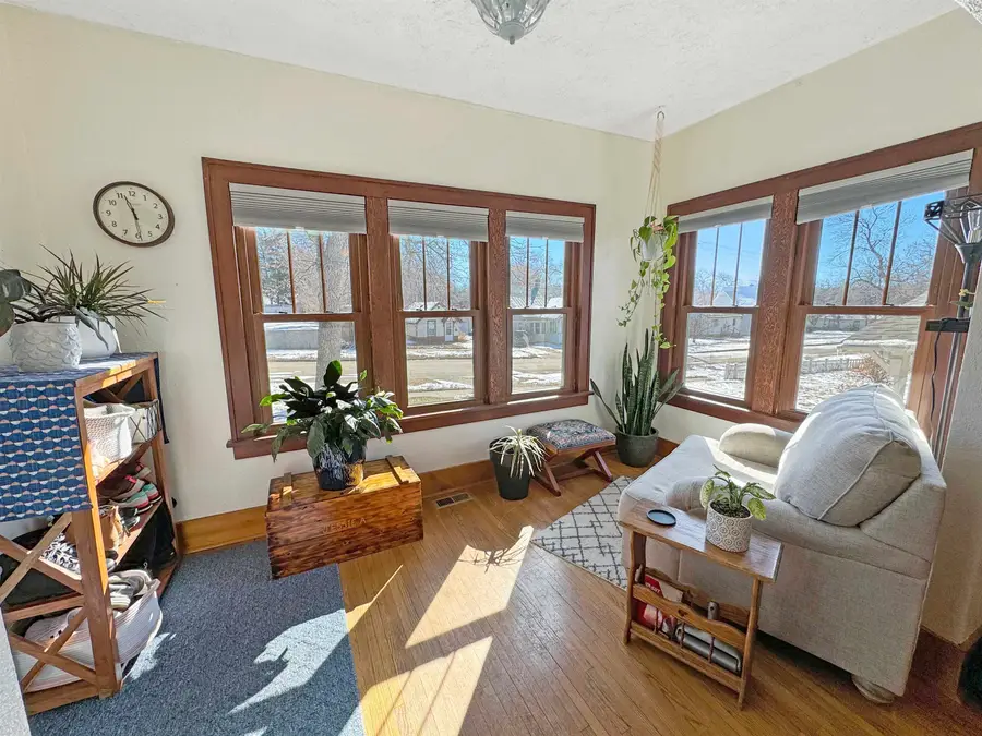 1021 1st St NW, Minot, ND 58703 - Image #2