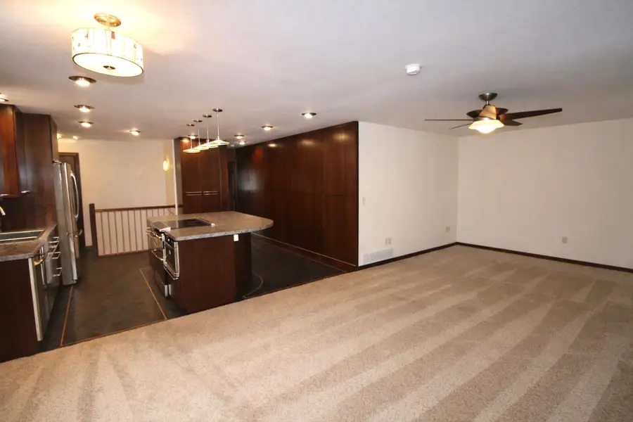 5 NW 19th St, Minot, ND 58703 - Image #3