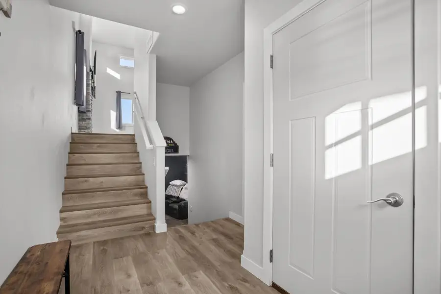 501 DOWNING ST, Surrey, ND 58785 - Image #3