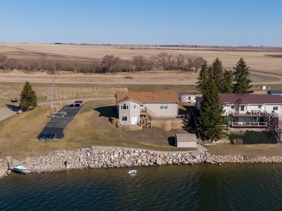 29 Rice Lake Rd N, Douglas, ND 58735 - Image #2