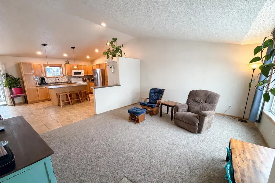 3500 Buckskin Dr NE, Minot, ND 58703 - #3