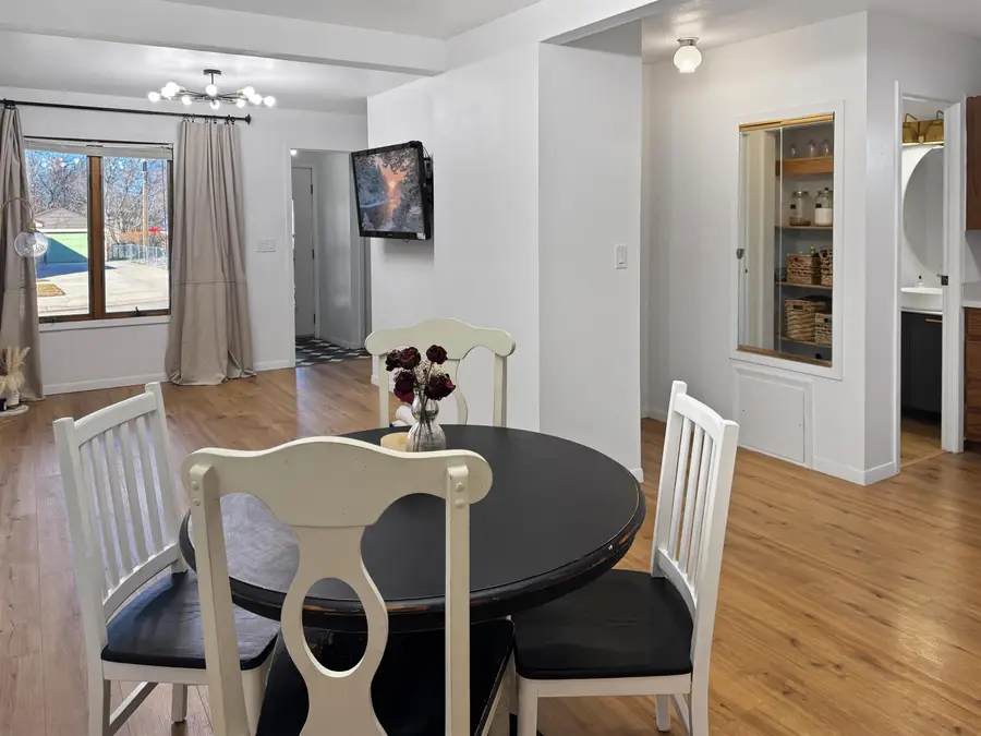 301 15th Avenue SW, Minot, ND 58701 - #3