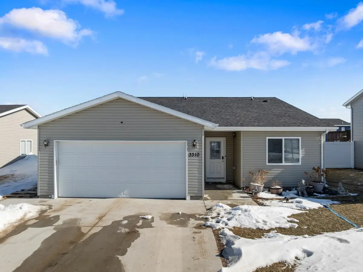 3310 15th St NW, Minot, ND 58703 - #1