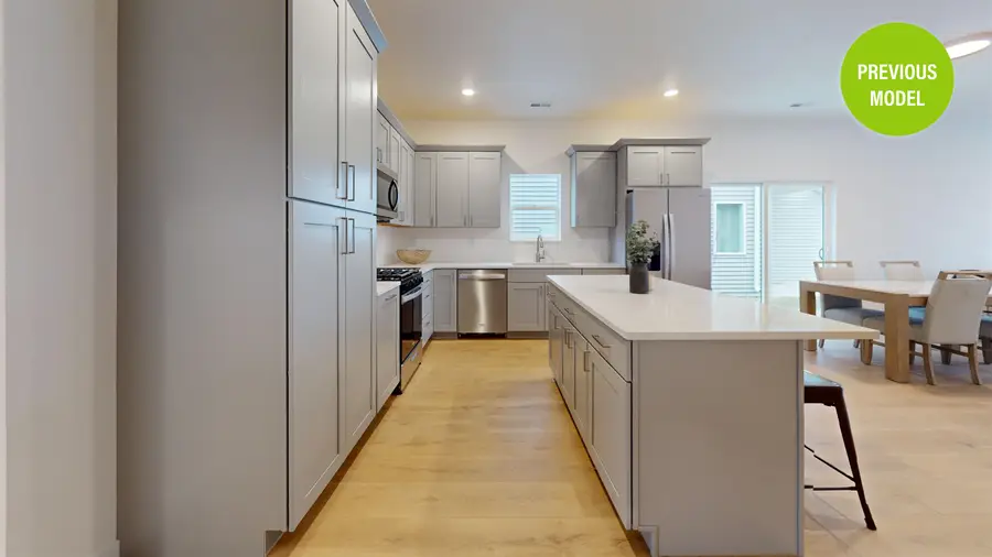 2408 Landmark Dr, Minot, ND 58703-1898 - #2