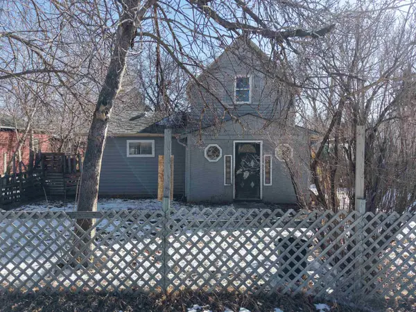 25 1st St SW, Sawyer, ND 58781