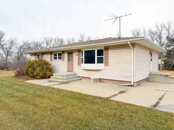 4661 Hwy 41, Velva, ND 58790