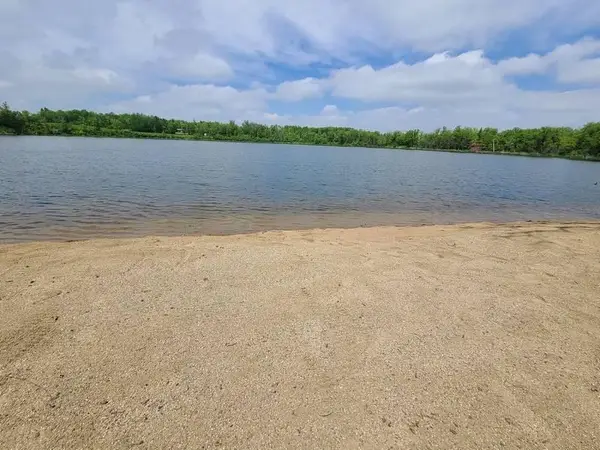 7 Metigoshe Estates Rd, Bottineau, ND 58317