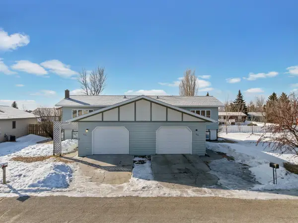 824 7TH STREET EAST, Bottineau, ND 58318