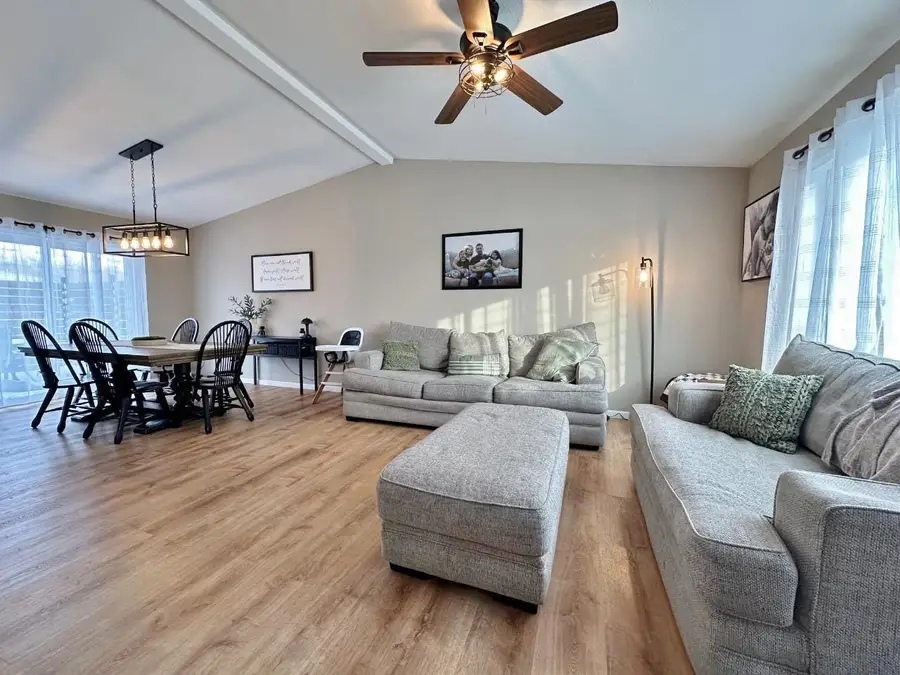 21 Roberts St, Burlington, ND 58722-0000 - #3