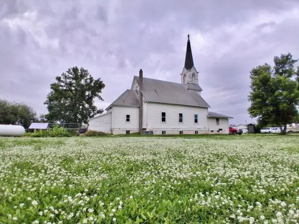 106 Minnesota Ave E, Flaxton, ND 58737