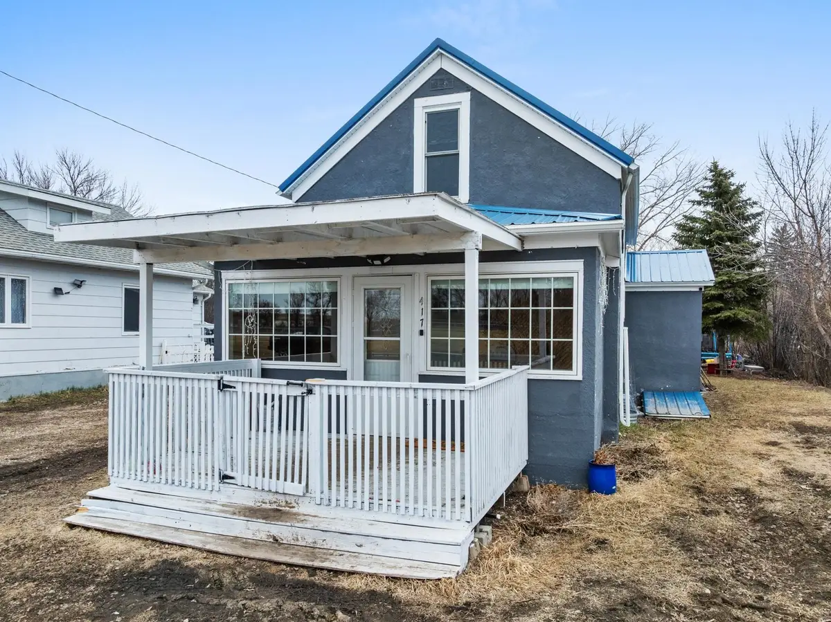 417 2nd St SW, Stanley, ND 58784-0000 - #1