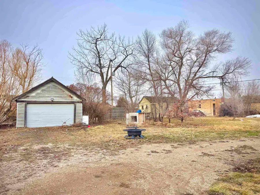 528 4th ST SE, Stanley, ND 58784 - #3