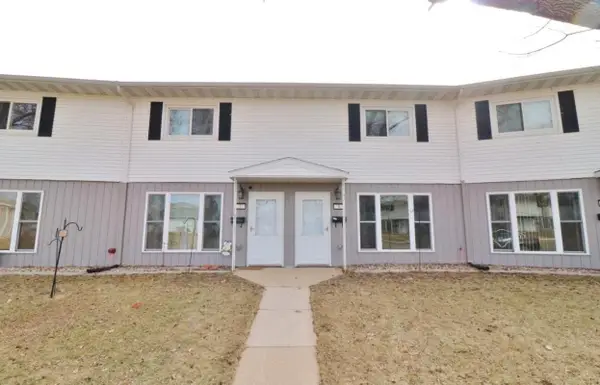 8 Westfield Circle, Minot, ND 58701