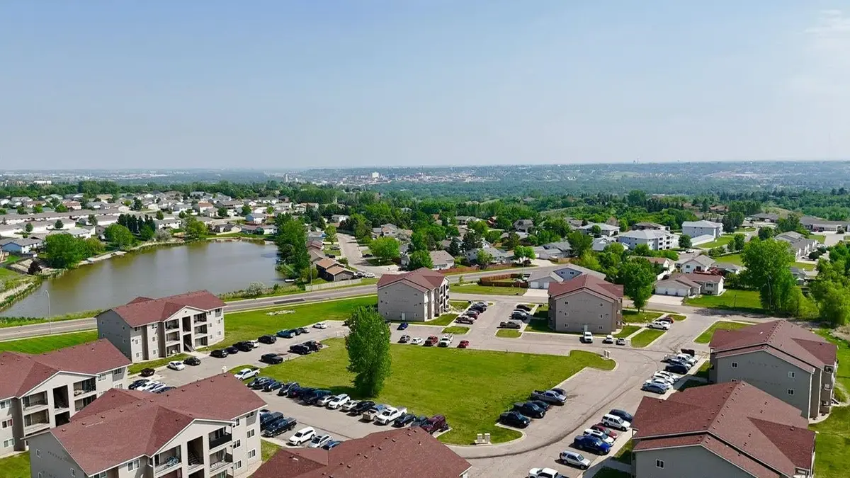 1616 20th Ave NW, Minot, ND 58703-0000 - #1